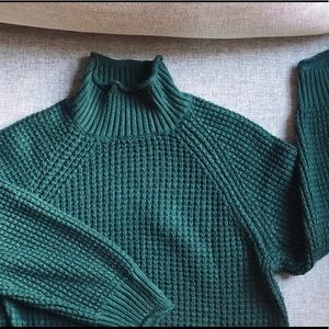 American Eagle | Sweater (Green)